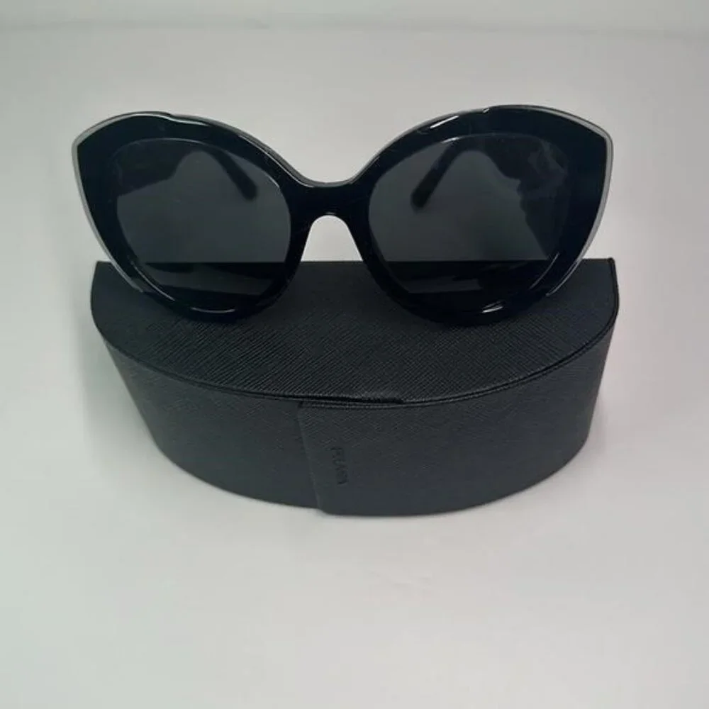 New Authentic- PRADA Dark Grey Cat Eye Ladies Sunglasses PR 01YS 09V5S0 54